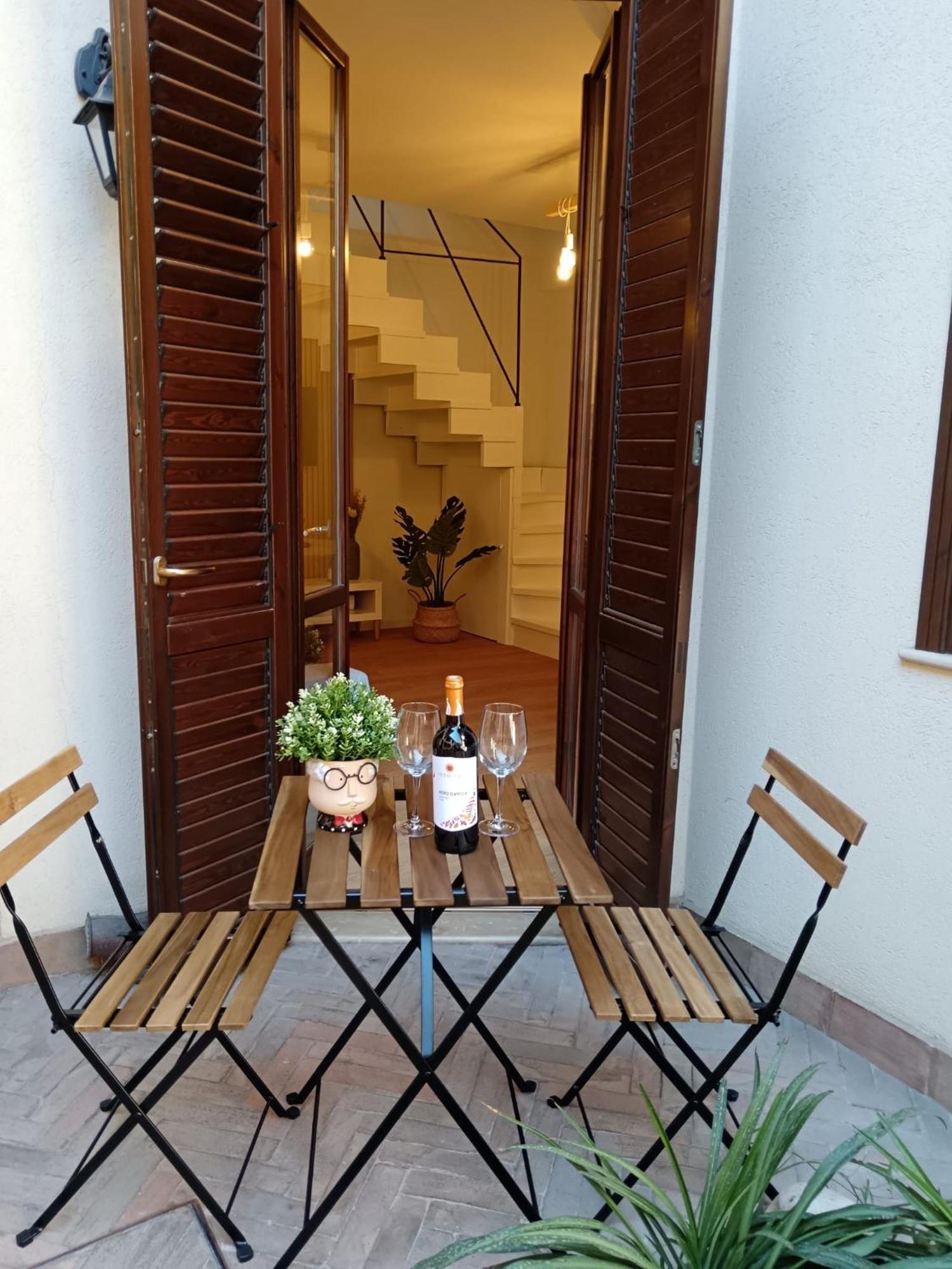 Via Cagliari Home คาตาเนีย ภายนอก รูปภาพ